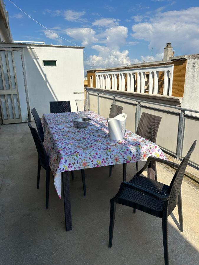 Terrazza Santo Oronzo Apartment Лече Екстериор снимка